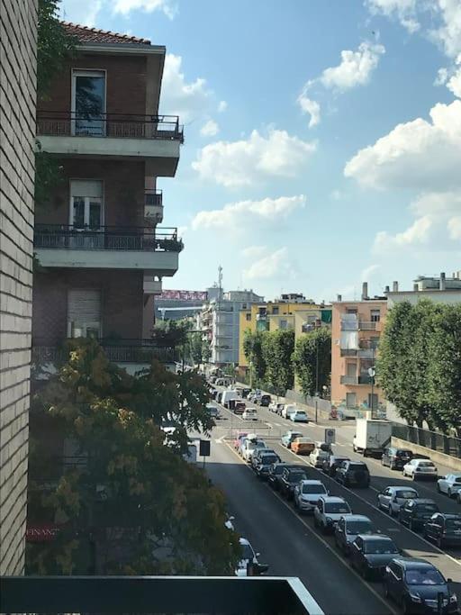 Apartamento Zeus-08: Splendido Monolocale, Zona San Siro Milán